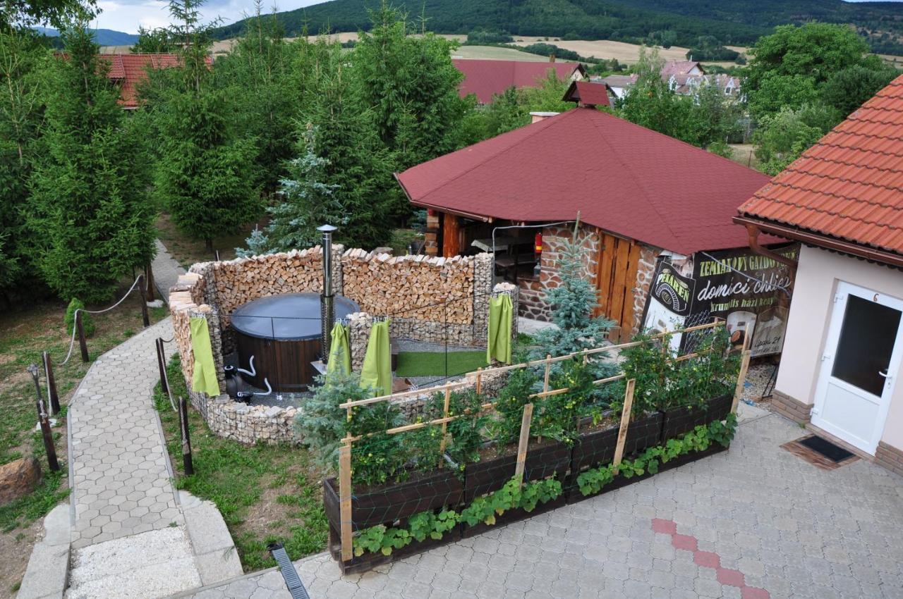 Andras Penzion Krasnohorske Podhradie Ngoại thất bức ảnh